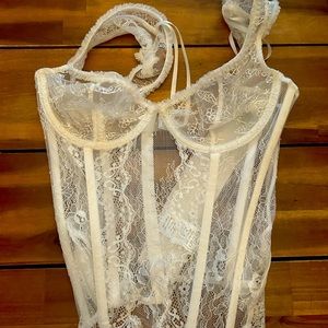 Princess Polly corset lace top